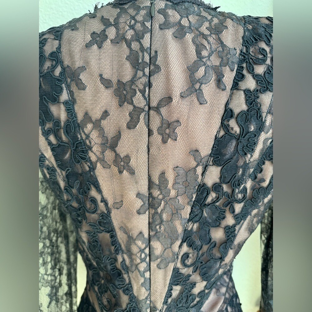 Vintage Victor Costa Black Lace Illusion Wiggle Dress Made in USA‎ - Picture 10 of 11